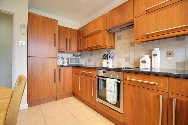 Flat for sale in Meadow Court, Anchor Meadow, Farnborough, Hampshire