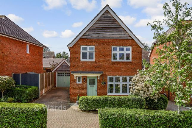 3-bed detached on 10, Admiral Way, Marden, £500,000