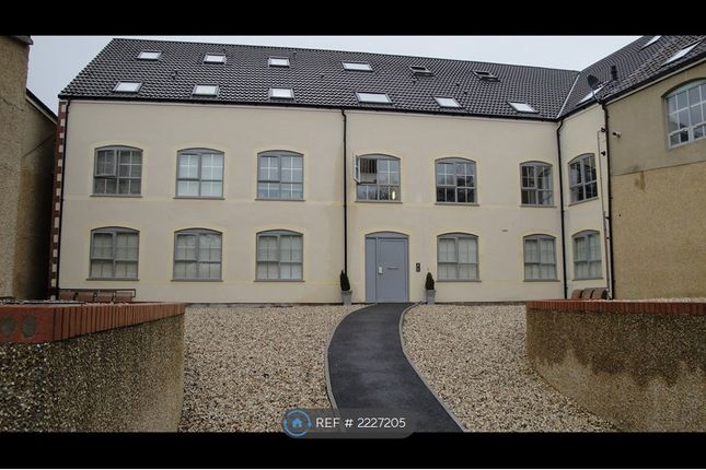 Flat to rent in Fountain Mill, Bristol