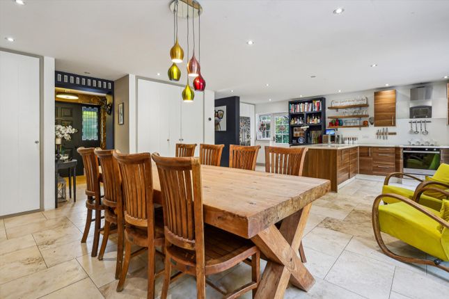 South Ridge, Weybridge photo 3