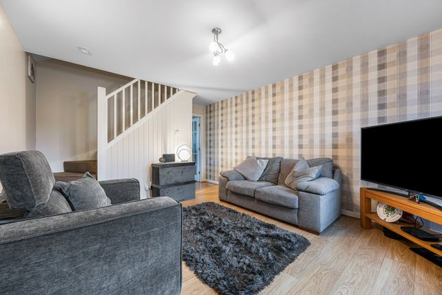 11, Rose Gardens, Dunfermline photo 2