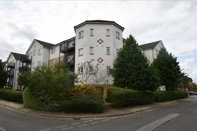 Thumbnail Flat for sale in Cornell Court, Enstone Road, Middlesex