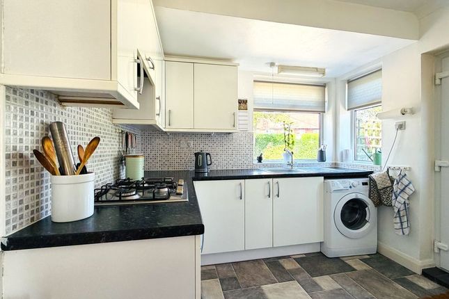 11, Danebury Crescent, York photo 4