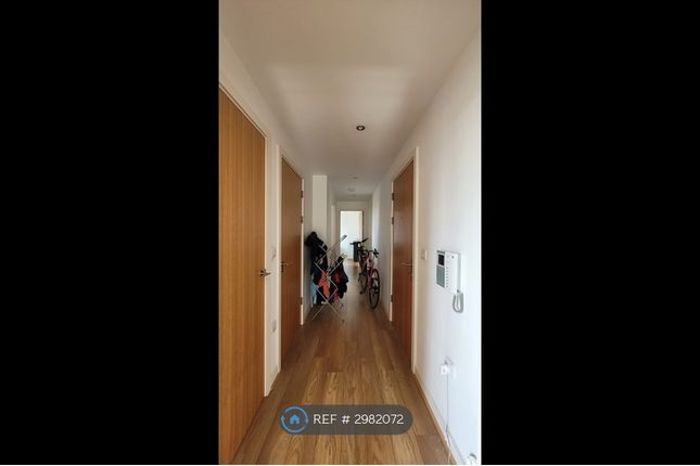 Flat, Adana Building Conington Road, London photo 5