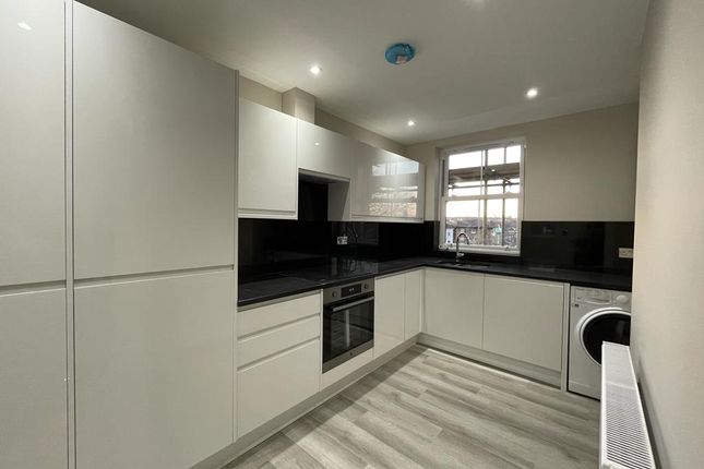 Thumbnail Duplex to rent in Manor Avenue, London