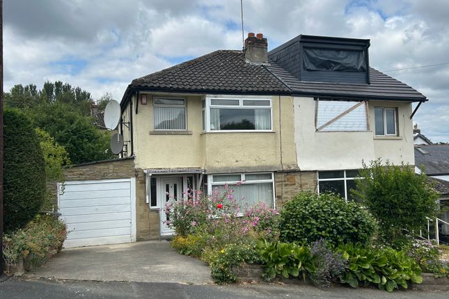 3-bed house on 4, Ashfield Grove, Bradford, £200,000