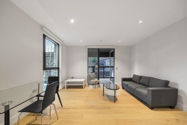 Flat for sale in Patcham Terrace, London