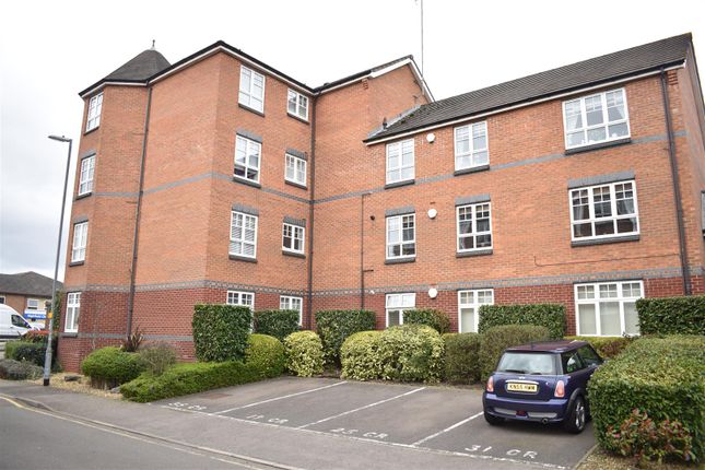 2 bed flat for sale in Cliftonville Road, Northampton NN1 - Zoopla
