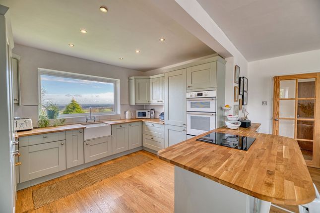 53 Top Road, Frodsham photo 2