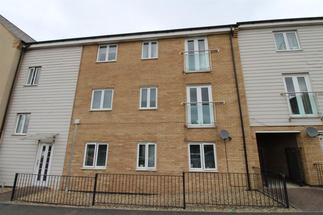 Thumbnail Flat to rent in Clayburn Road, Hampton Centre, Peterborough