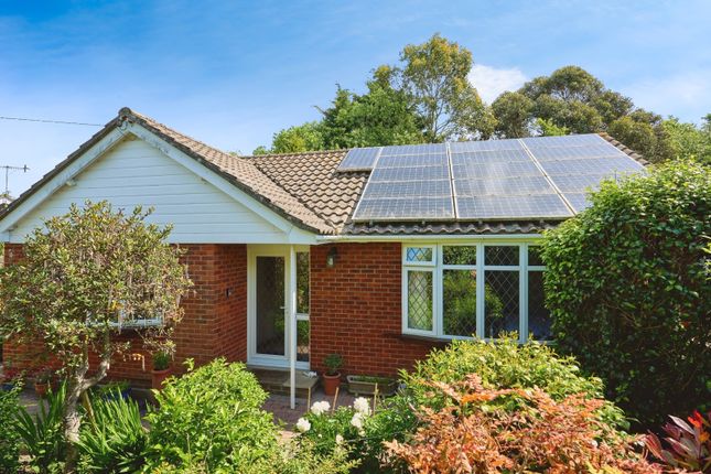 3-bed bungalow on Linden Lea,, High Street, Ventnor, £350,000