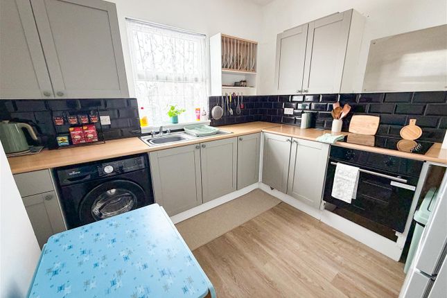 71, Coppins Road, Clacton-On-Sea photo 4