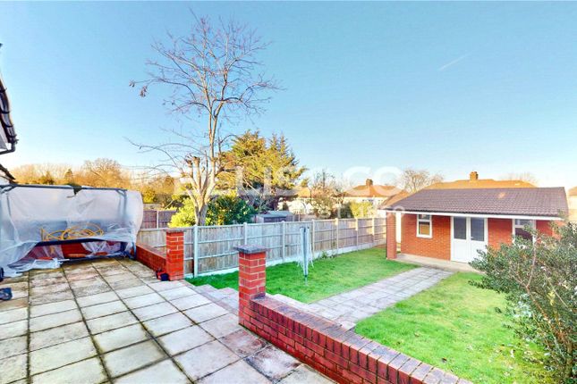 Carlton Avenue, Harrow photo 3