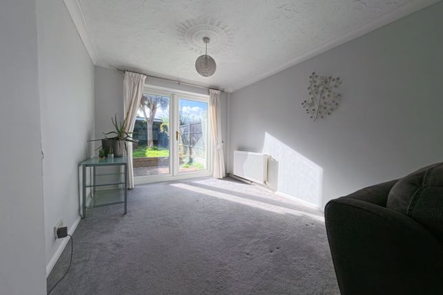 Calder Road, Poole photo 3