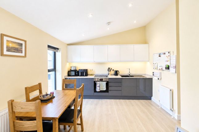10 St Andrews Place, Bude photo 4