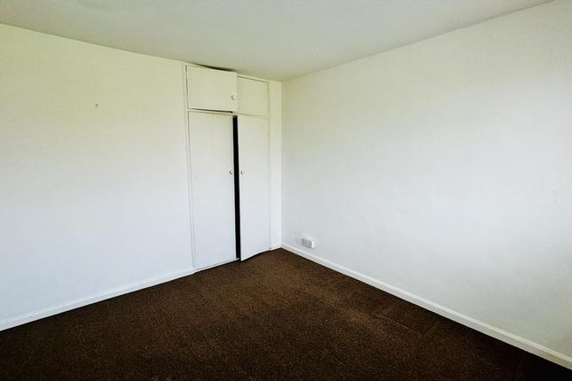 End terrace house to rent in Knight Avenue, Canterbury