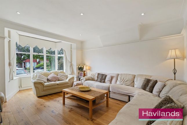 13, Minchenden Crescent, N14 photo 3
