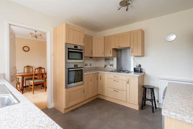 19, Greenside Walk, York photo 3