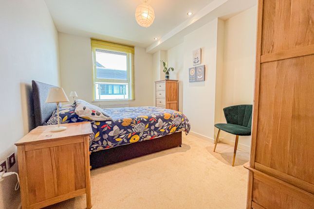 Flat for sale in Moon Street, Plymouth