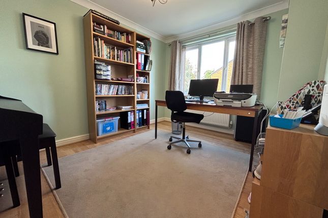 19, Forest View, Swadlincote photo 4
