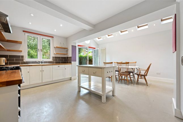 1, Findon Road, London photo 3