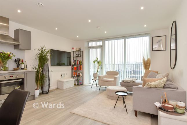 44, Vauxhall Place, Dartford photo 3