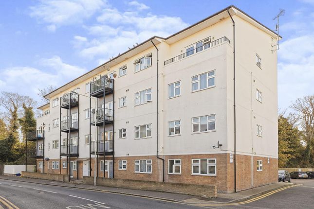 Thumbnail Flat for sale in Eaton Road, Margate, Kent