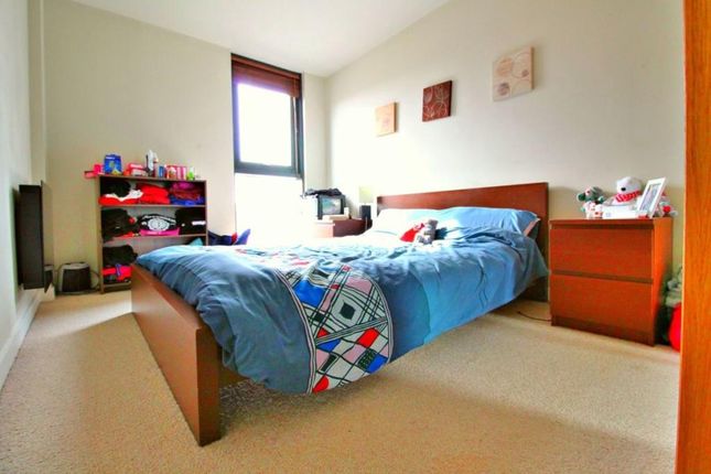 Flat for sale in Apartment 92, I Quarter, Sheffield