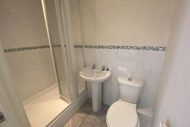 14, Orchid Court, Kingstanding photo 4
