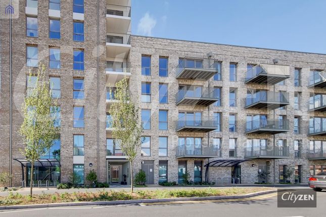 2-bed flat on 22, Unison House, 90 Beresford Avenue, London, £475,000