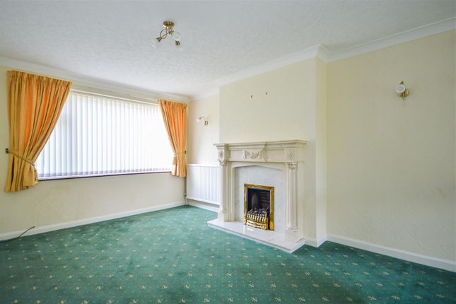11, Park Avenue, Pontefract photo 2