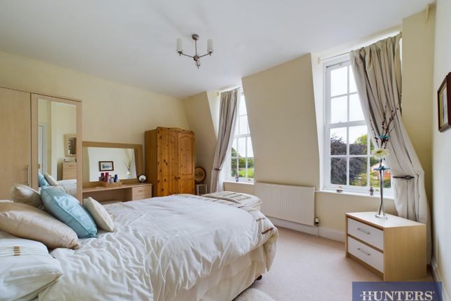 S11, Hunmanby Hall, Filey photo 3