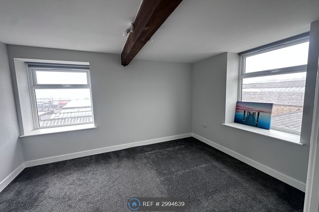 Flat   Heaton St, Blackburn photo 5