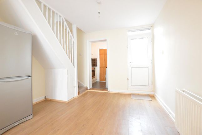 34, Sotheron Road, Hertfordshire photo 3