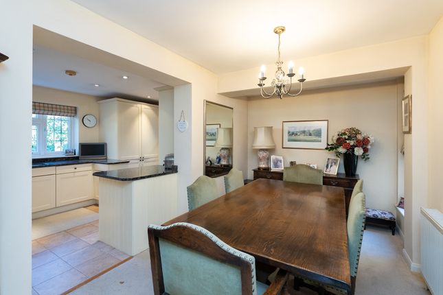 The Little House, 35, Bentsbrook Park, Dorking photo 5