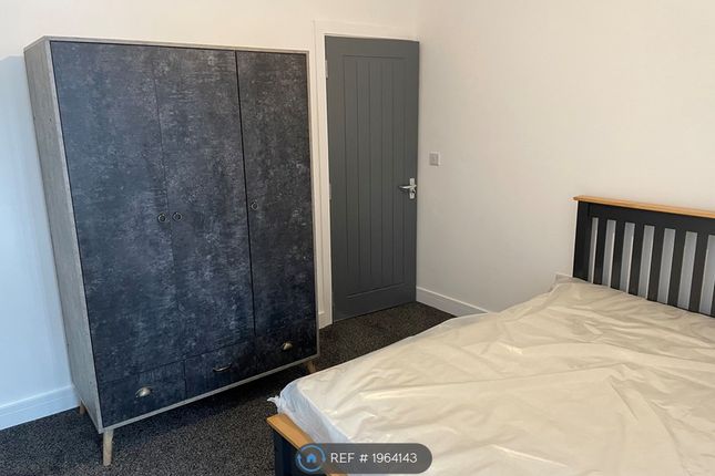 Room to rent in Cannock Road, Wolverhampton