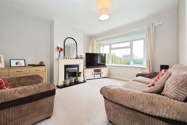 18, Knight Road, Kidderminster photo 4