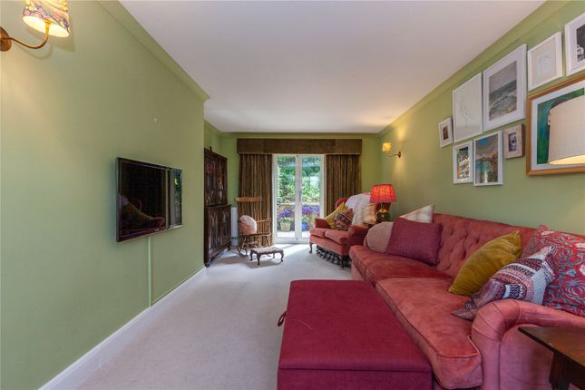 2, Pethers Piece, Burford photo 3