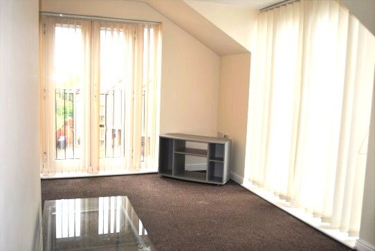 26, Stanley Road, Manchester photo 4
