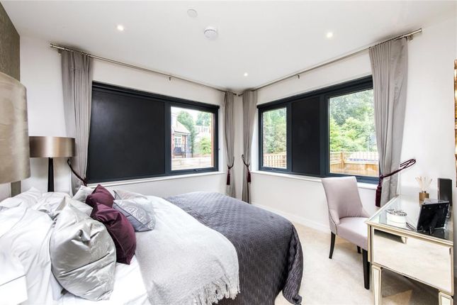 Shared accommodation to rent in Finchley Road, London