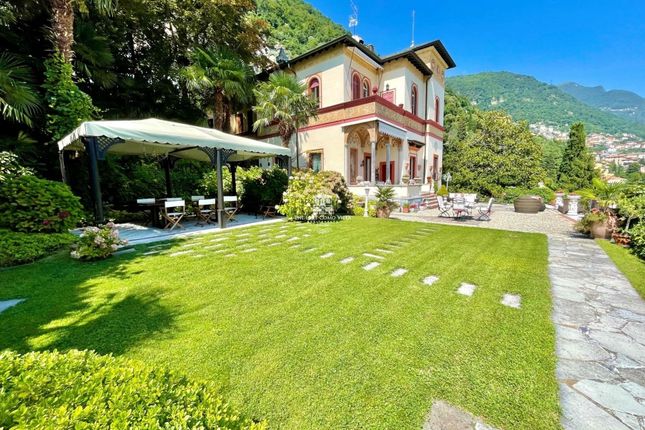 Detached house for sale in Via Regina, Moltrasio Co, Italy