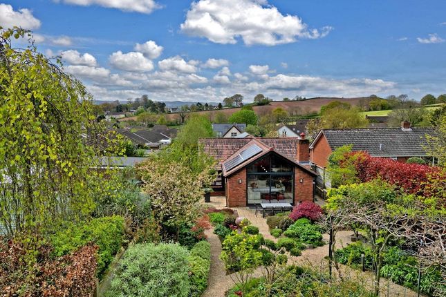 Thumbnail Bungalow for sale in Parsonage Way, Woodbury, Exeter
