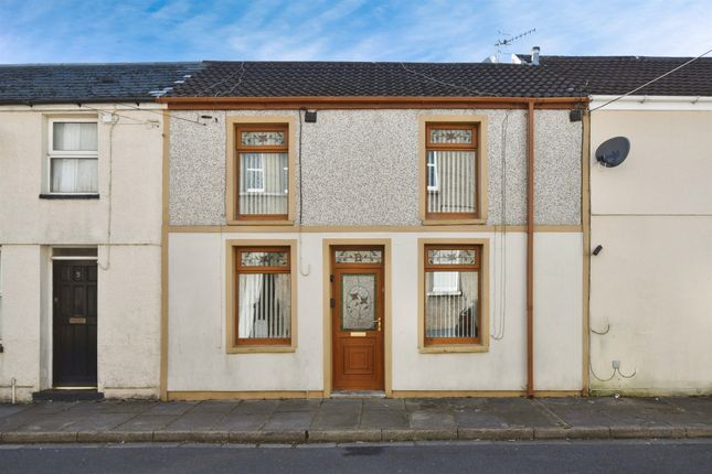 6, Cwmneol Place, ABERDARE photo 3