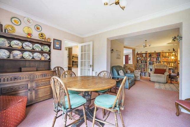 Detached house for sale in Thame, Oxfordshire