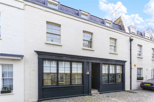 Mews house for sale in Lyall Mews, Belgravia, London
