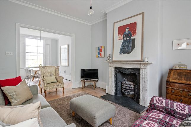 6, Malvern Terrace, London photo 4