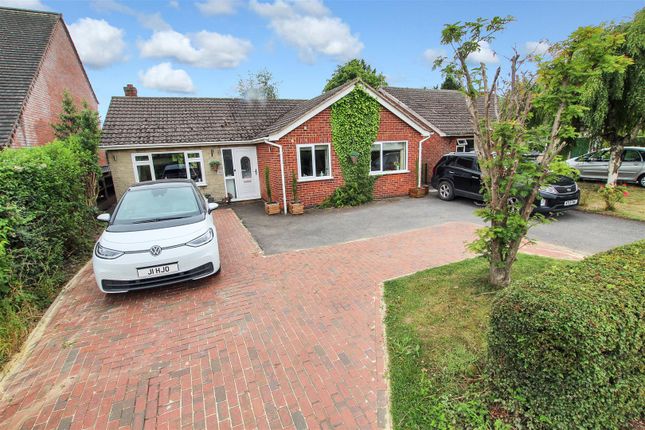Thumbnail Detached bungalow for sale in Newbold Road, Barlestone, Nr Market Bosworth