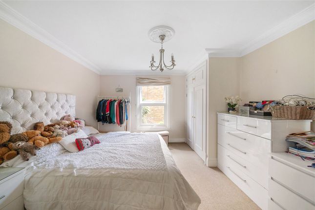 217A, Acton Lane, London photo 4