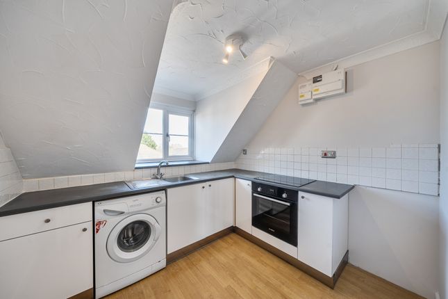 Flat 13 Westmarch Court, 1A, Kitchener Road, Southampton photo 2