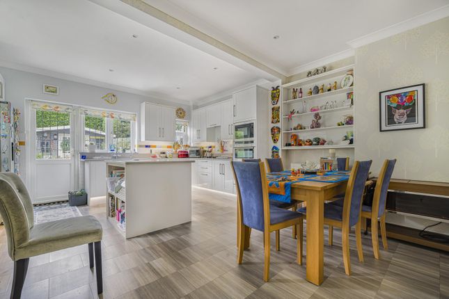 52, Summerhouse Drive, Bexley photo 3